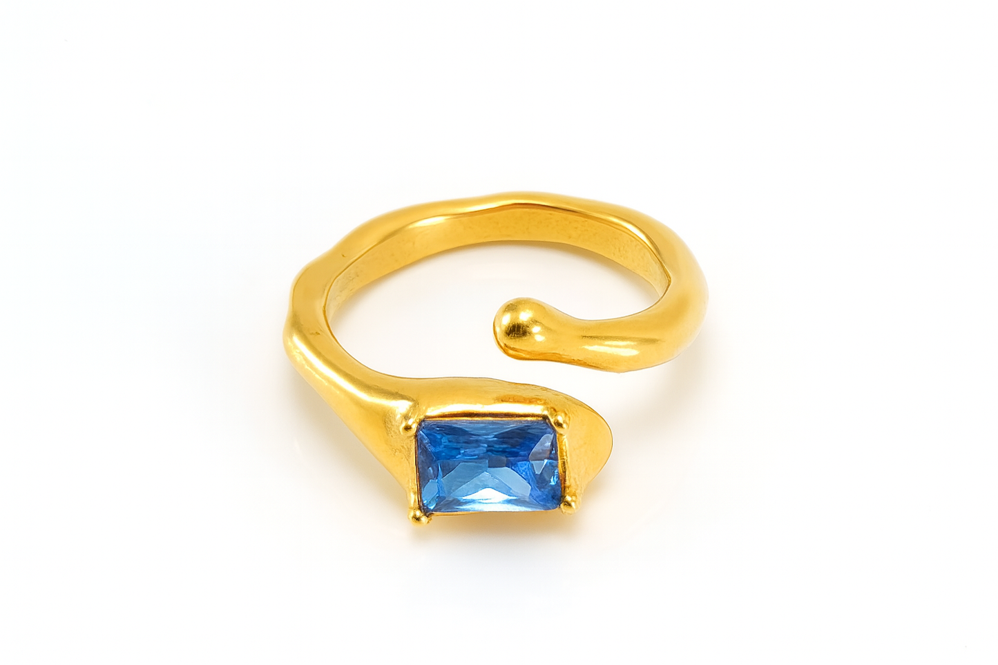 Unique Ring with Blue Crystal in 18k Gold Plated Stainless Steel
