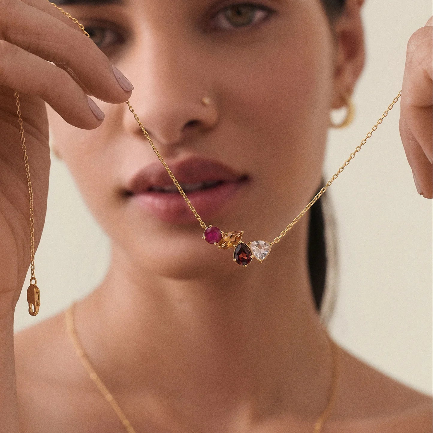 Warm-Toned Four Zirconias Necklace