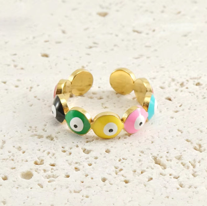 Round Evil Eyes Ring in 18k Gold-Plated Stainless Steel