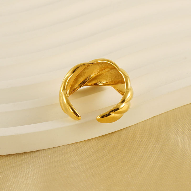 Adjustable Chunky Ring in 18k Gold-Plated Stainless Steel