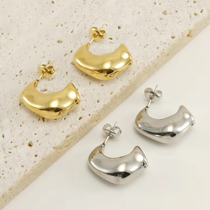 Unique Hoop Earrings in 18k Gold- or Silver-Plated Stainless Steel